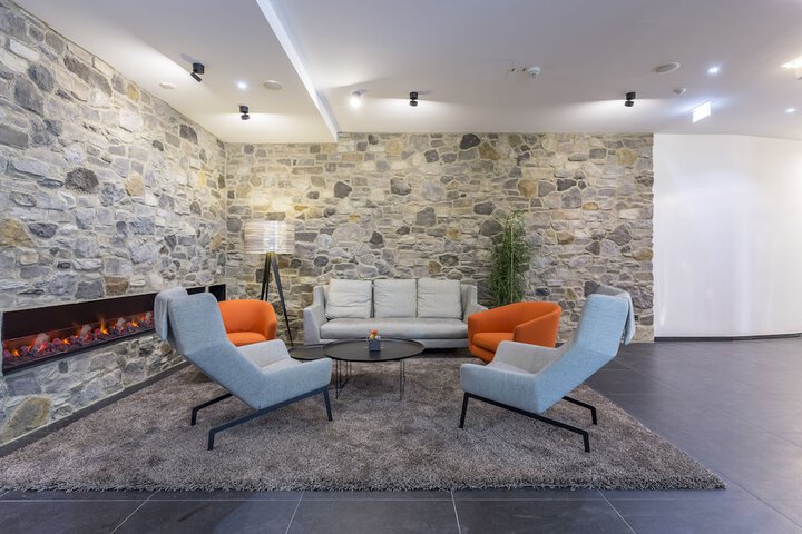 Lobby Entry