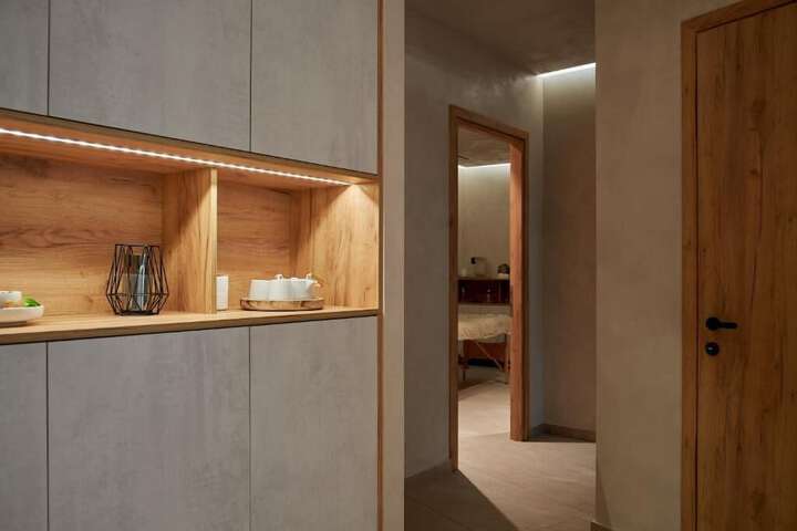 Hotel Interior 207 of 340
