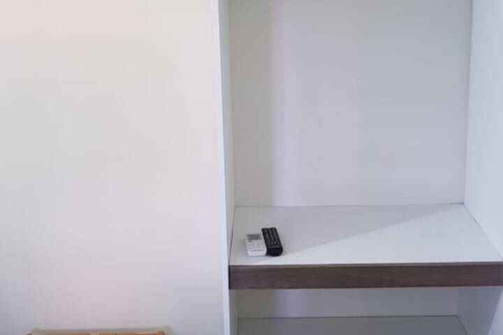 Room 3 of 33