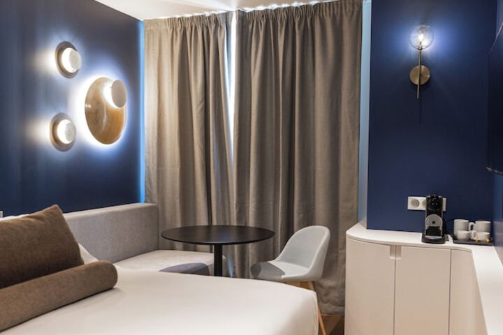 Room 18 of 86