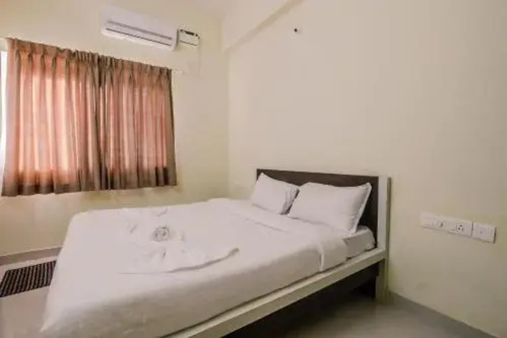 Room 3 of 9