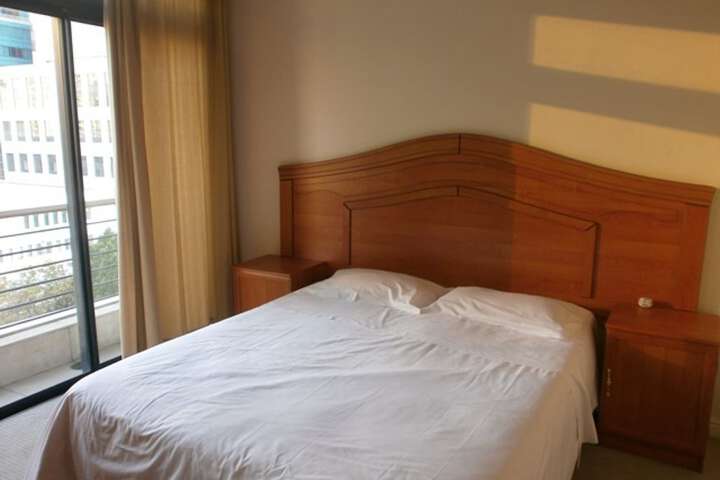 Room 6 of 29