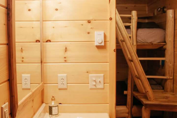 Room 38 of 44