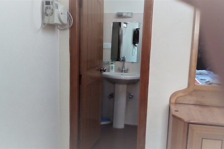 Room 79 of 120