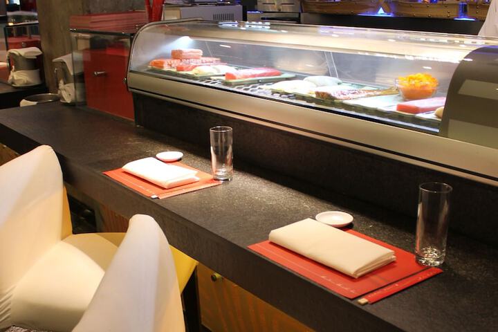 Dining 89 of 111