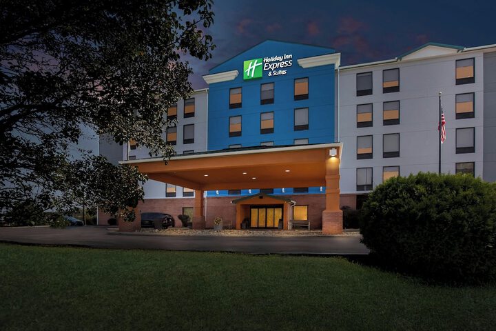 Hotel 63 of 67