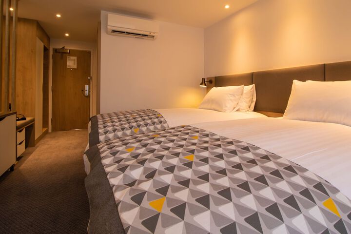 Room 29 of 162