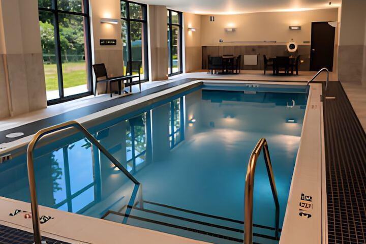 Pool 3 of 7