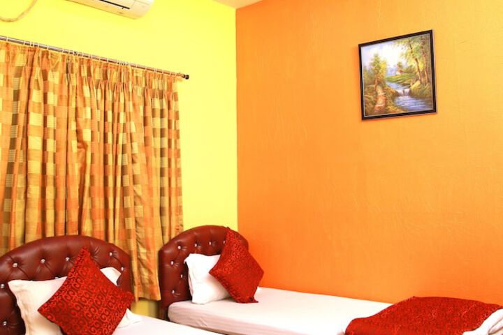 Room 9 of 62