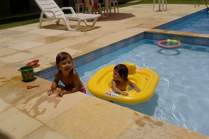 Pool Hotel