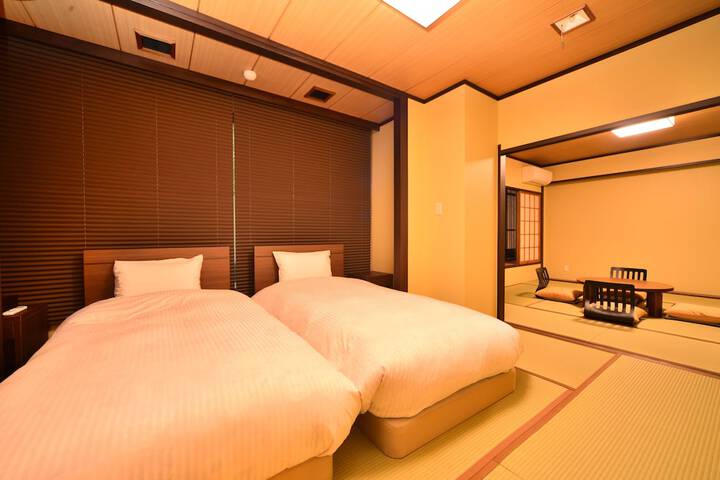 Room 7 of 29