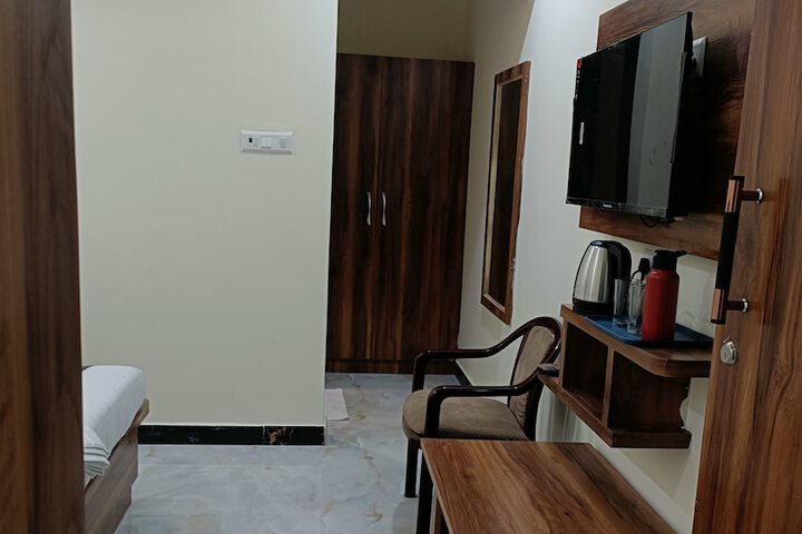 Room 29 of 44