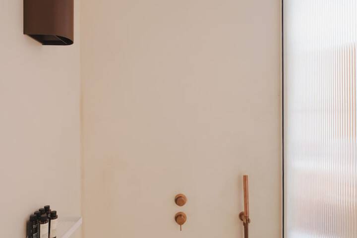 Room 81 of 126