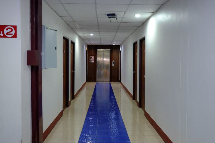 Ballroom/Hall 26 of 39