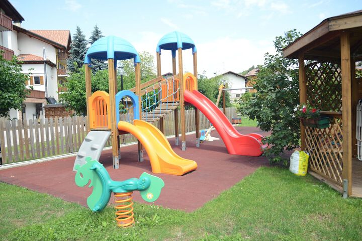 Children's play area - outdoor