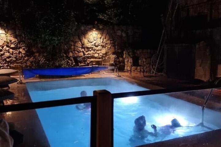 Pool Hotel