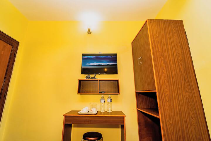 Room 11 of 29