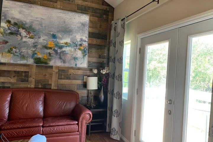 Room 43 of 86