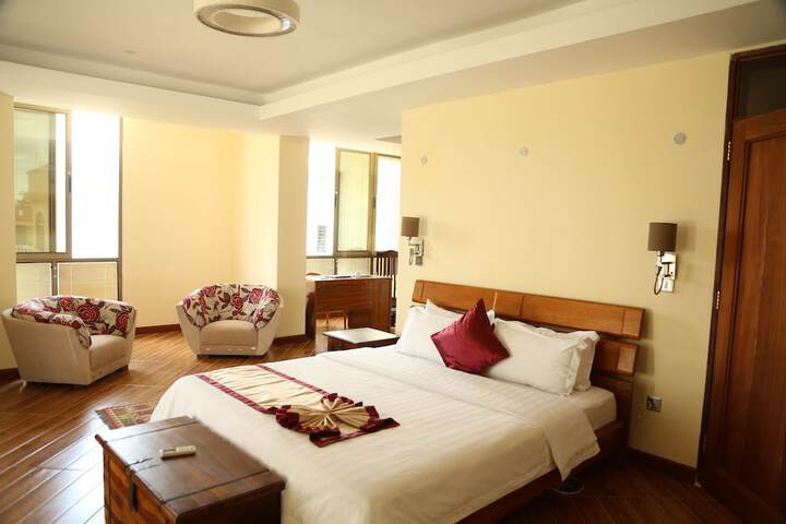Room 12 of 41