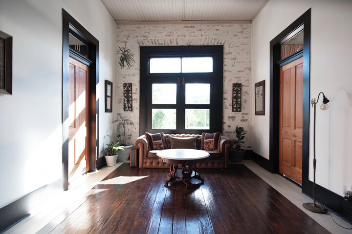 Ballroom/Hall 56 of 61