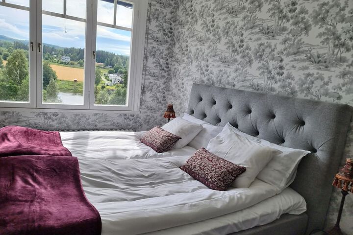 Room 14 of 38