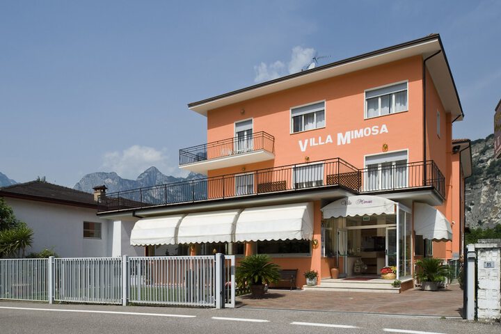 Albergo Villa Mimosa in Nago-Torbole