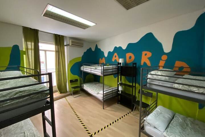 Room 23 of 42