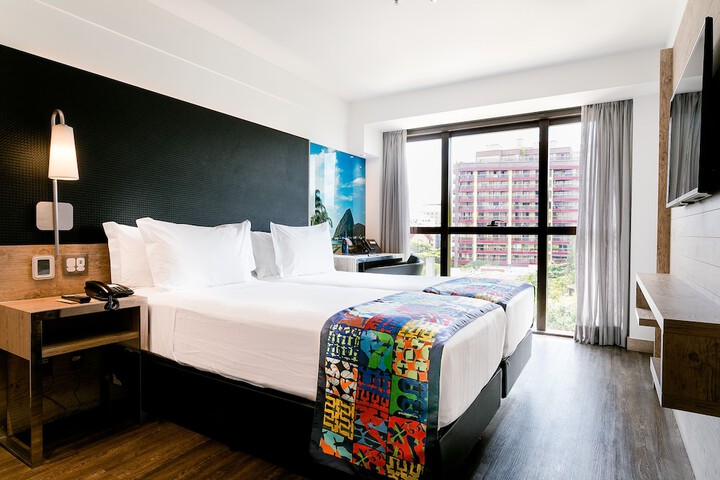 Room 20 of 48