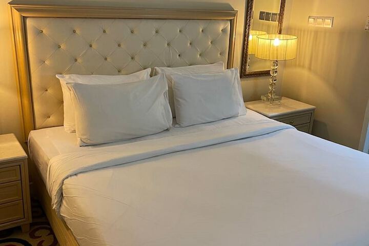 Room 21 of 46