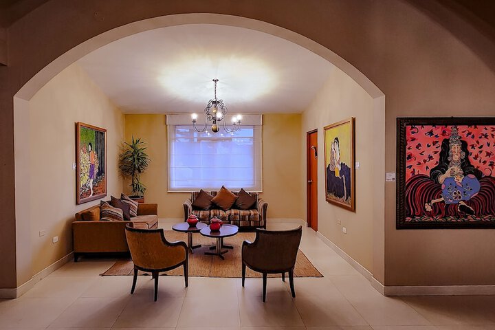 Hotel Interior 4 of 134