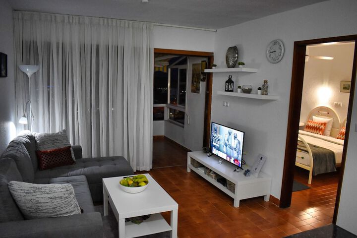Room 15 of 35