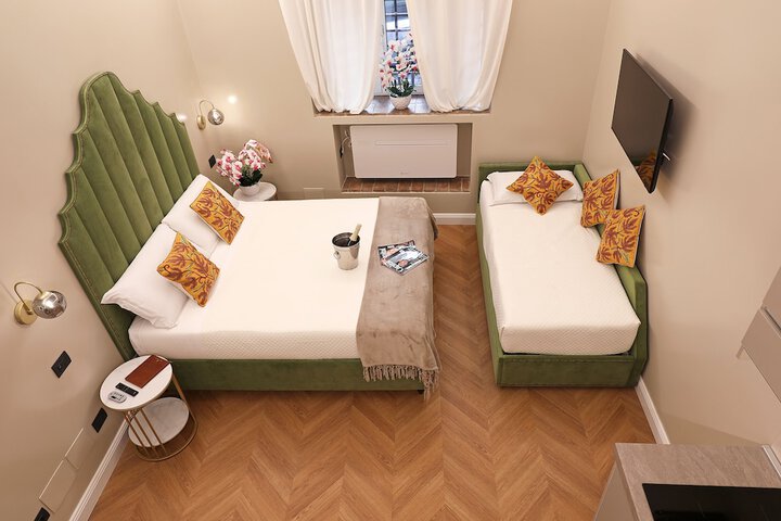 Room 62 of 84