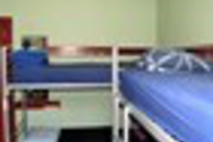Room 32 of 135