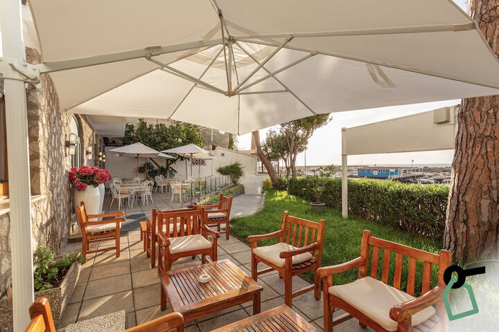 Terrace/Patio 49 of 56