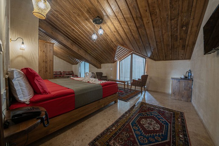 Room 15 of 86