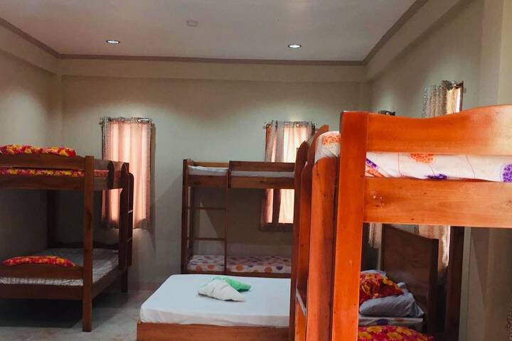 Room 17 of 53