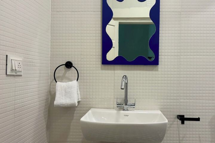 Room 60 of 70