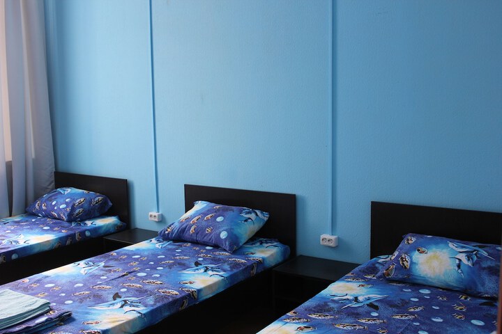 Room 16 of 66