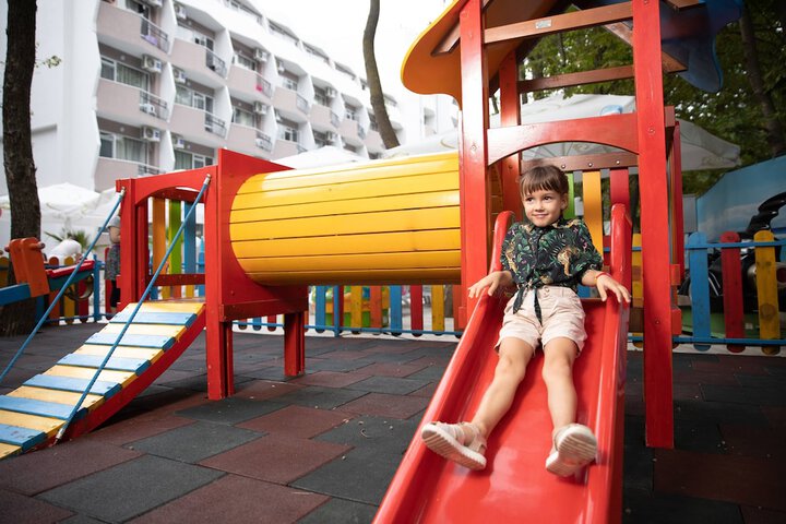 Childrens Activities 227 of 318