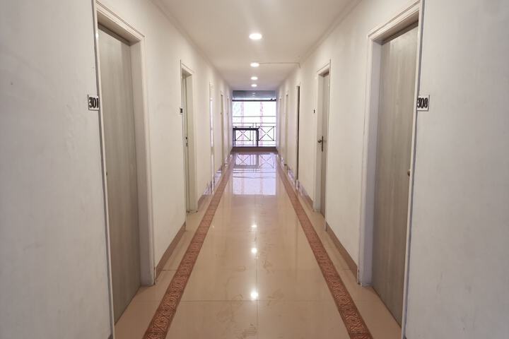 Royal Garden Resort