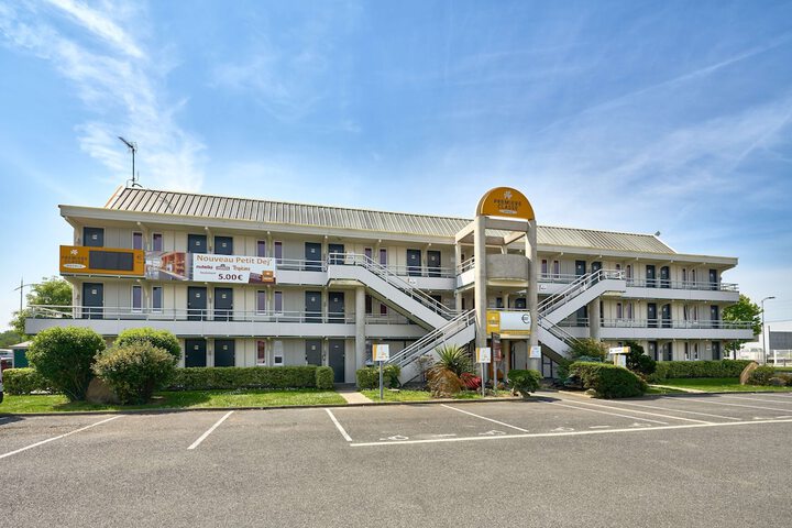 Hotel 26 of 31