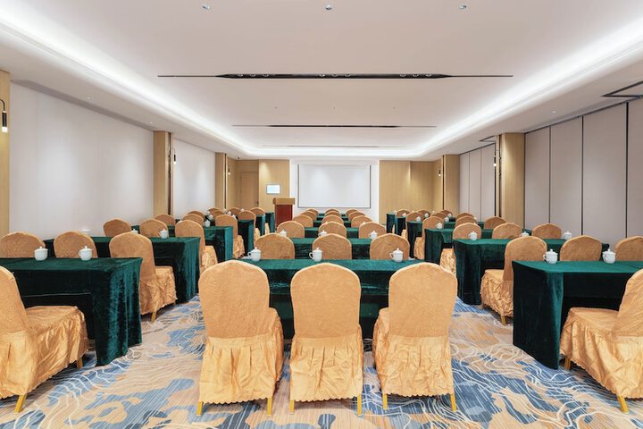 Meeting 35 of 40