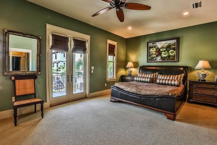 Room 2 of 29