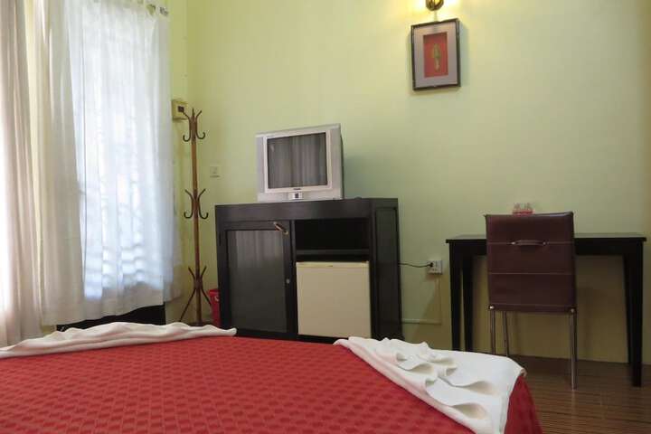 Room 26 of 49