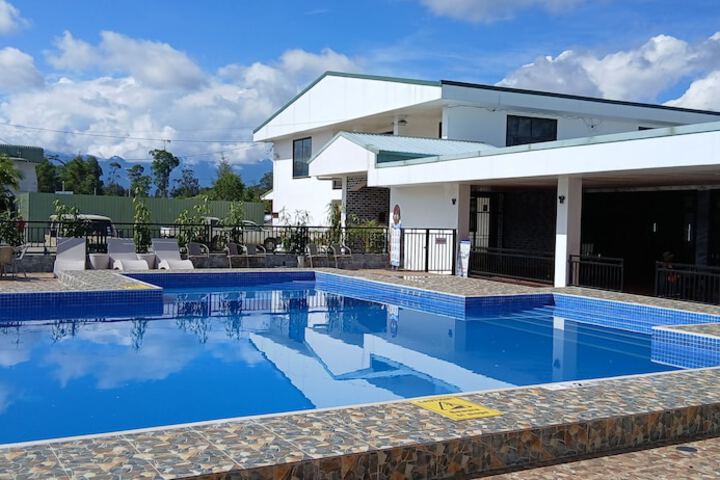 Pool 18 of 54