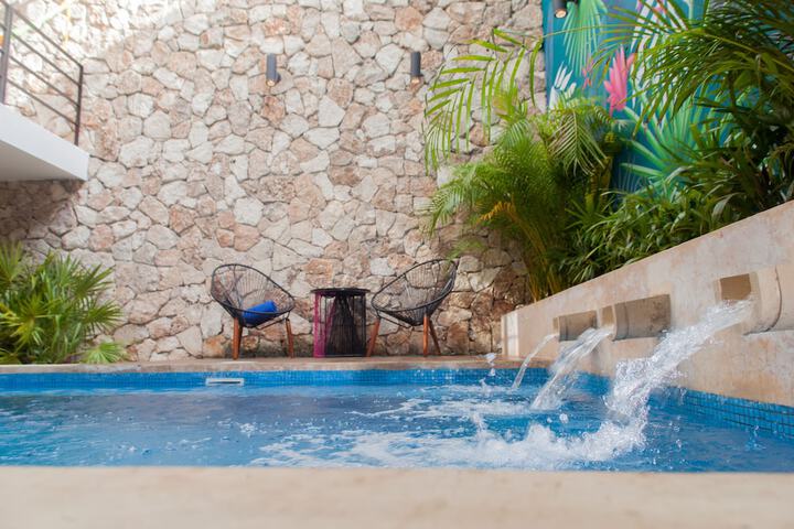Pool 68 of 111