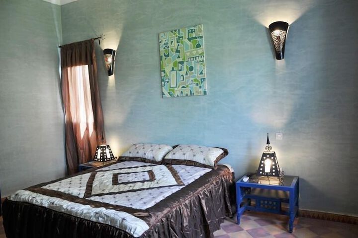 Room 6 of 35