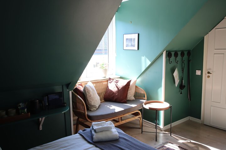 Room 34 of 62
