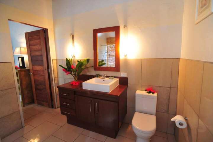 Room 40 of 74