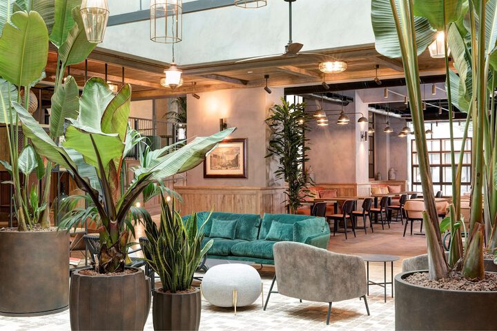 Hotel Lobby